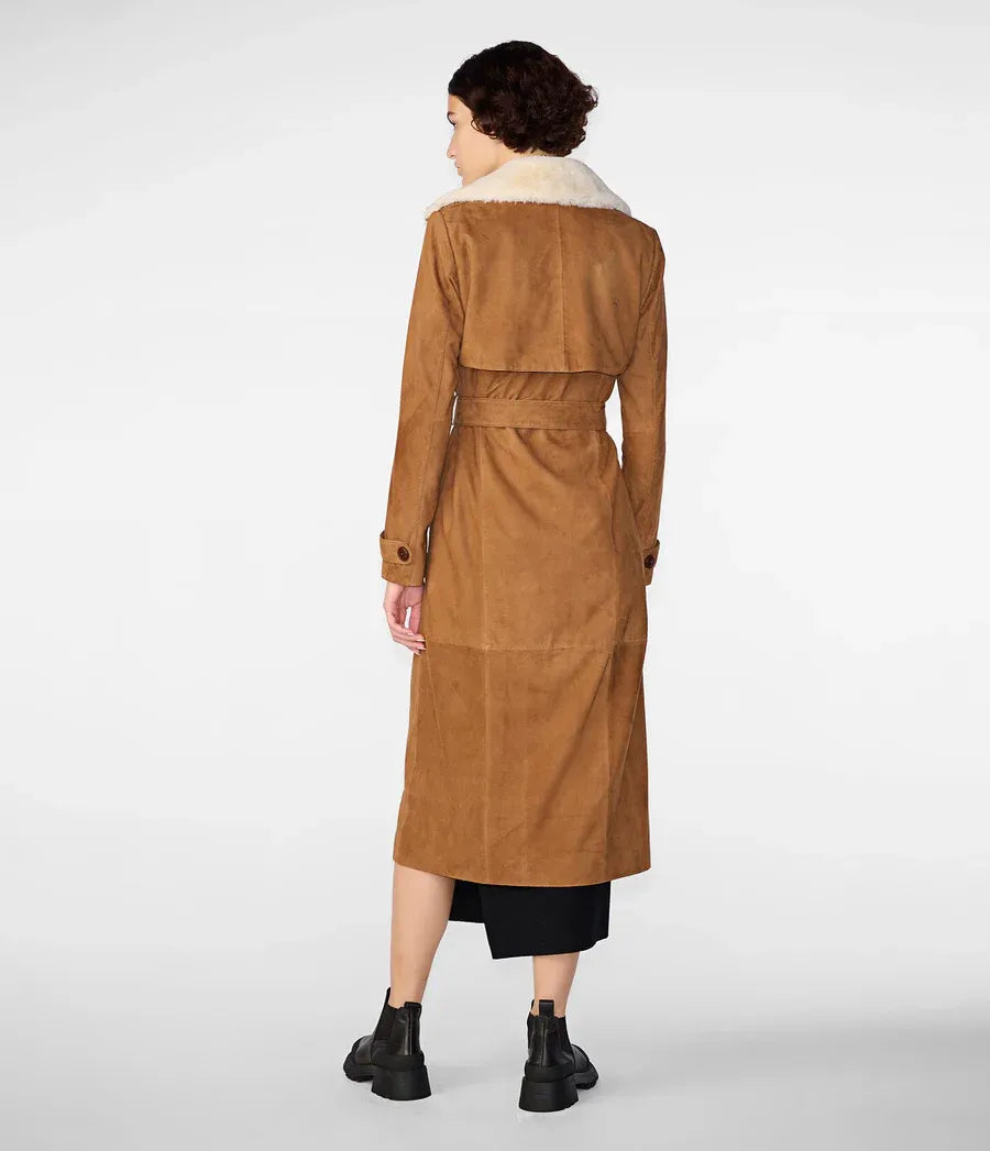 Black / Small Savannah Faux Fur Trench - skyjackerz