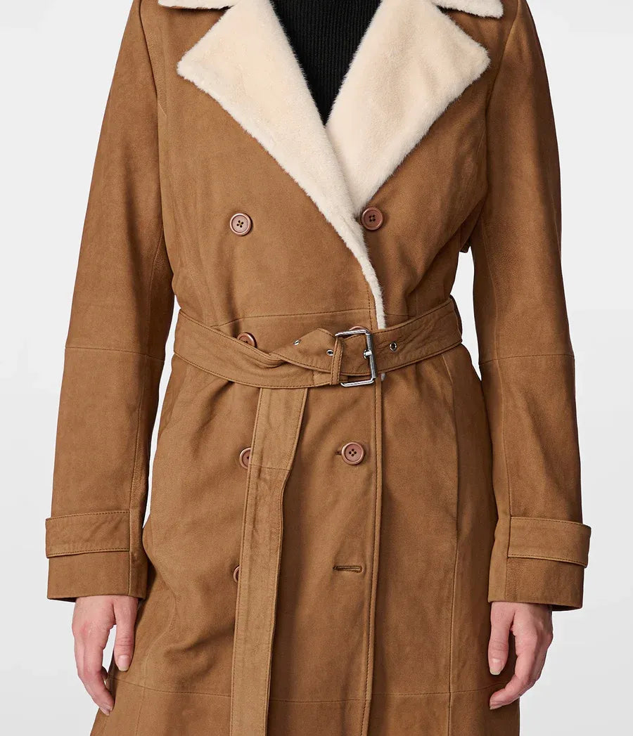 Black / Small Savannah Faux Fur Trench - skyjackerz