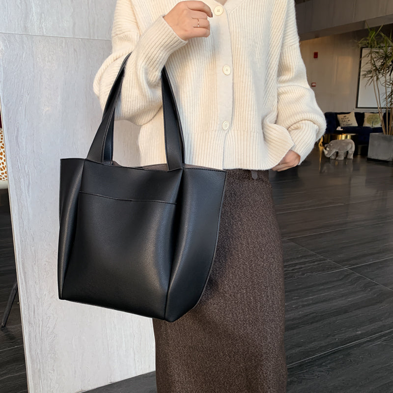 Brown Women's Leather Shoulder Bag - Classic Plain Handbag - skyjackerz