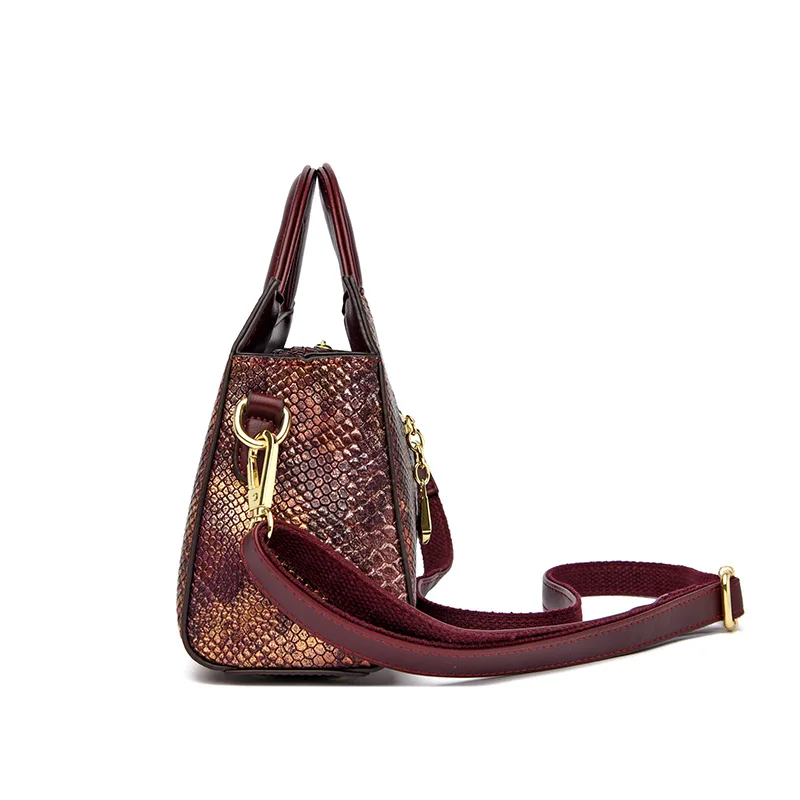 Gold Women's Leather Handbag - Crocodile Pattern Shoulder Bag - skyjackerz