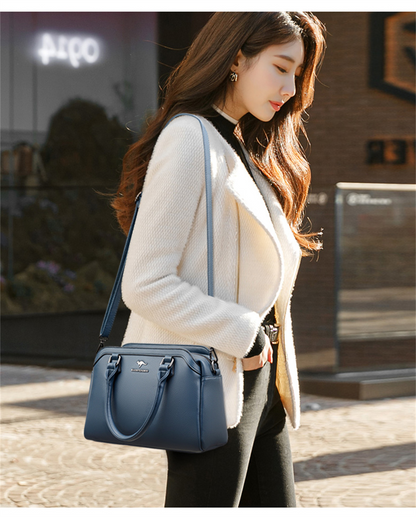 Black Ava Leather Crossbody Messenger Bag for Women - skyjackerz