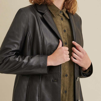 Small Nora Black Leather Trench For Women - skyjackerz