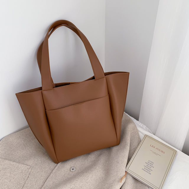 Brown Women's Leather Shoulder Bag - Classic Plain Handbag - skyjackerz